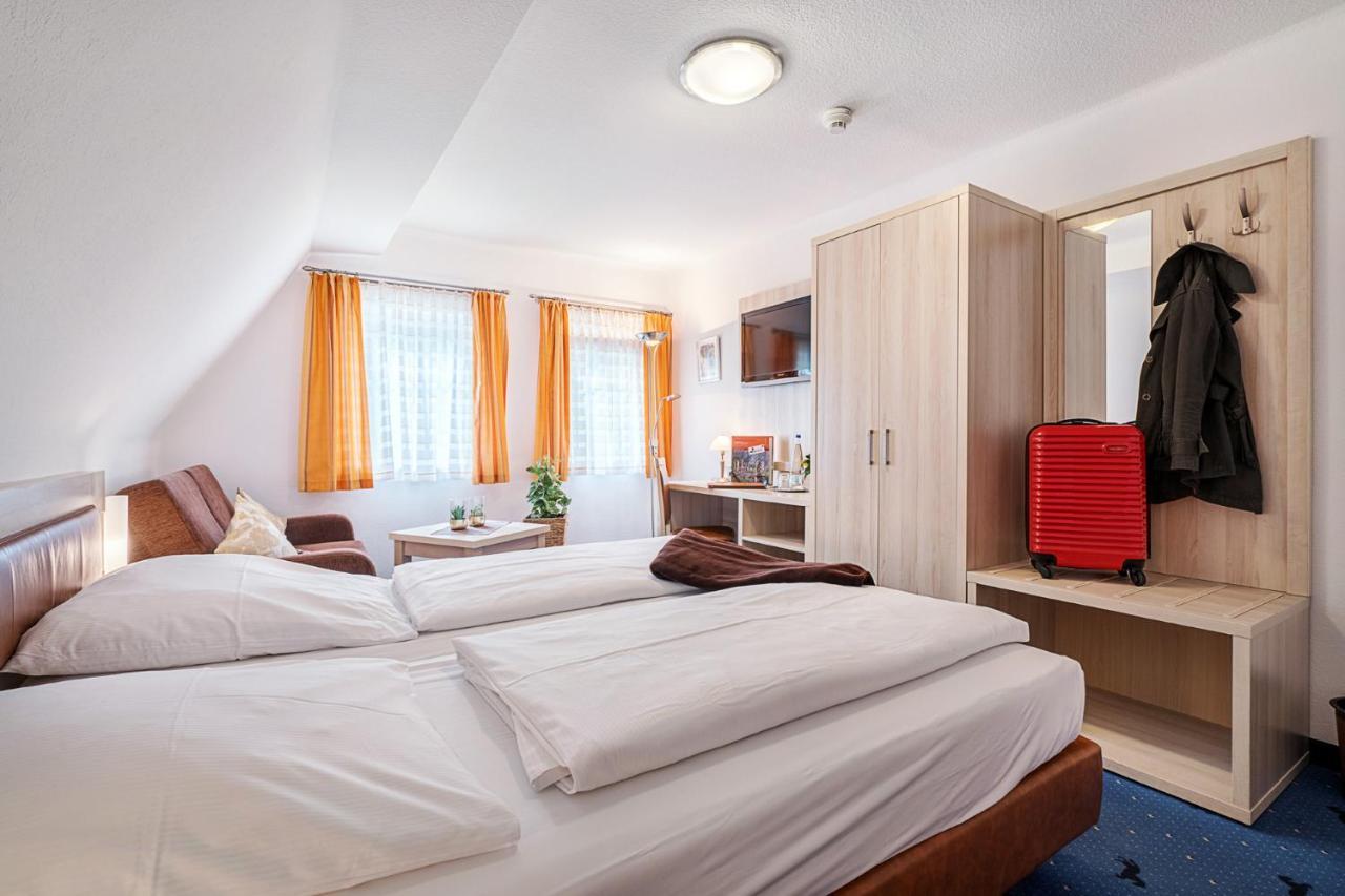 Hotel Rappen Rothenburg Ob Der Tauber Bagian luar foto