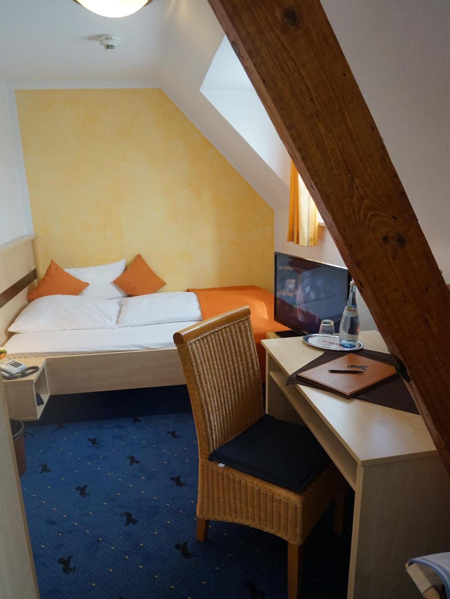 Hotel Rappen Rothenburg Ob Der Tauber Ruang foto