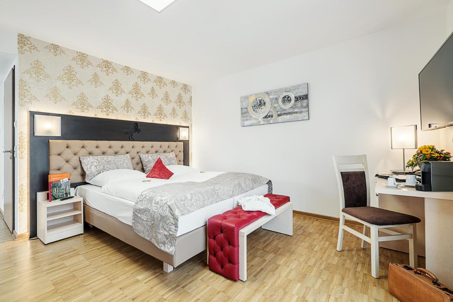 Hotel Rappen Rothenburg Ob Der Tauber Ruang foto